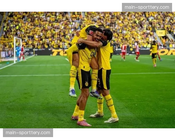 多特蒙德高效反击战术奏效 控球率劣势下两球完胜对手